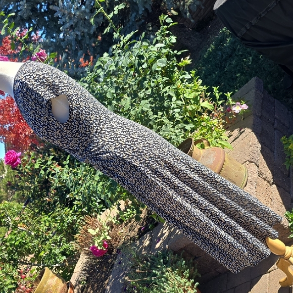 Max Studio Leaf Patterned Midi Dress - Picture 2 of 7